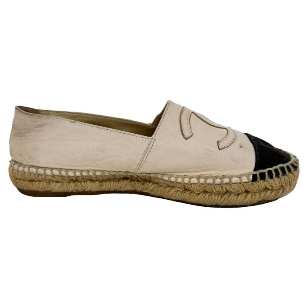 Chanel CC Cap-Toe Espadrille Flats in Nude Lambskin Leather